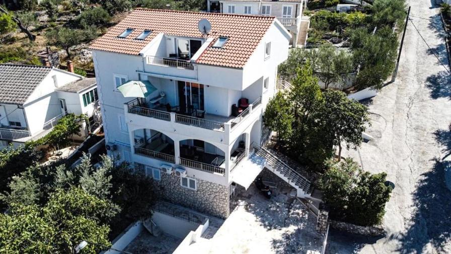 Genesis 4 Διαμέρισμα Τρογκίρ Εξωτερικό φωτογραφία